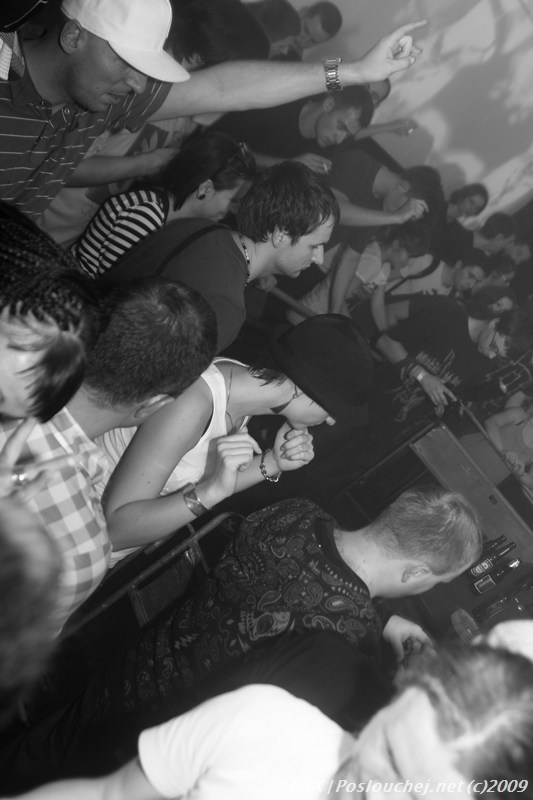 BUSH - Pátek 20. 11. 2009